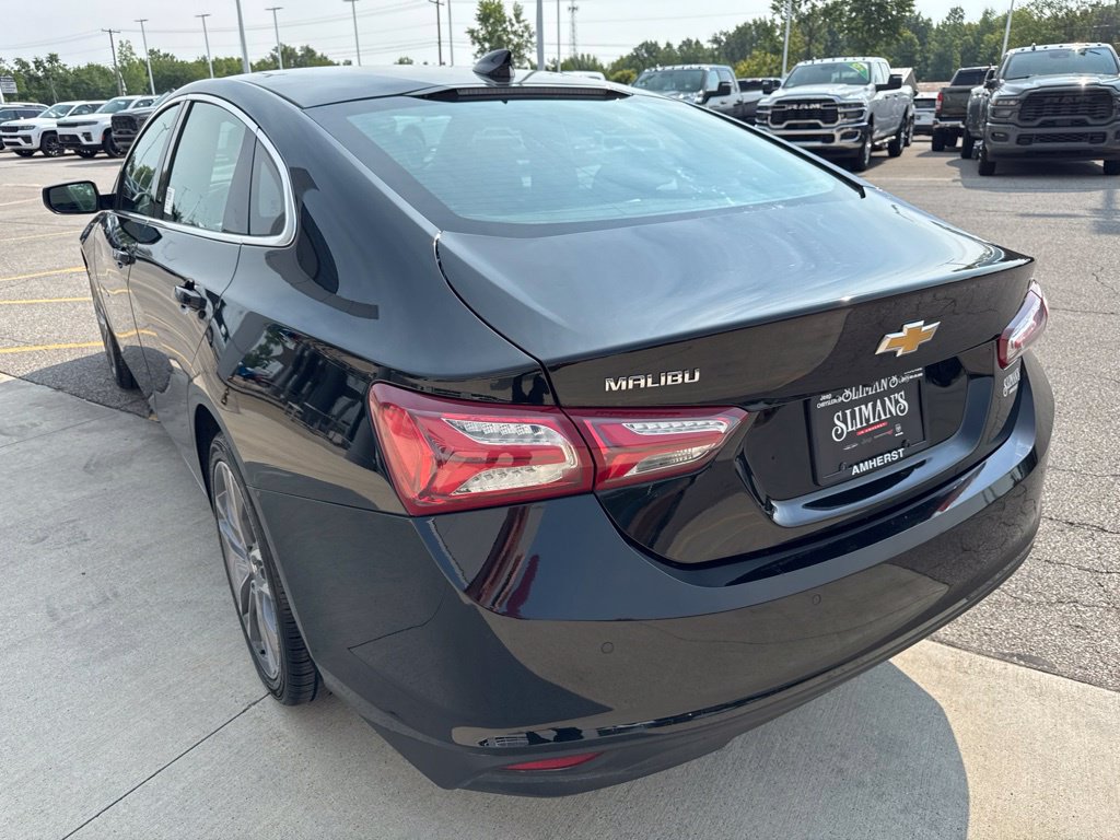 Used 2024 Chevrolet Malibu LT FWD image 8