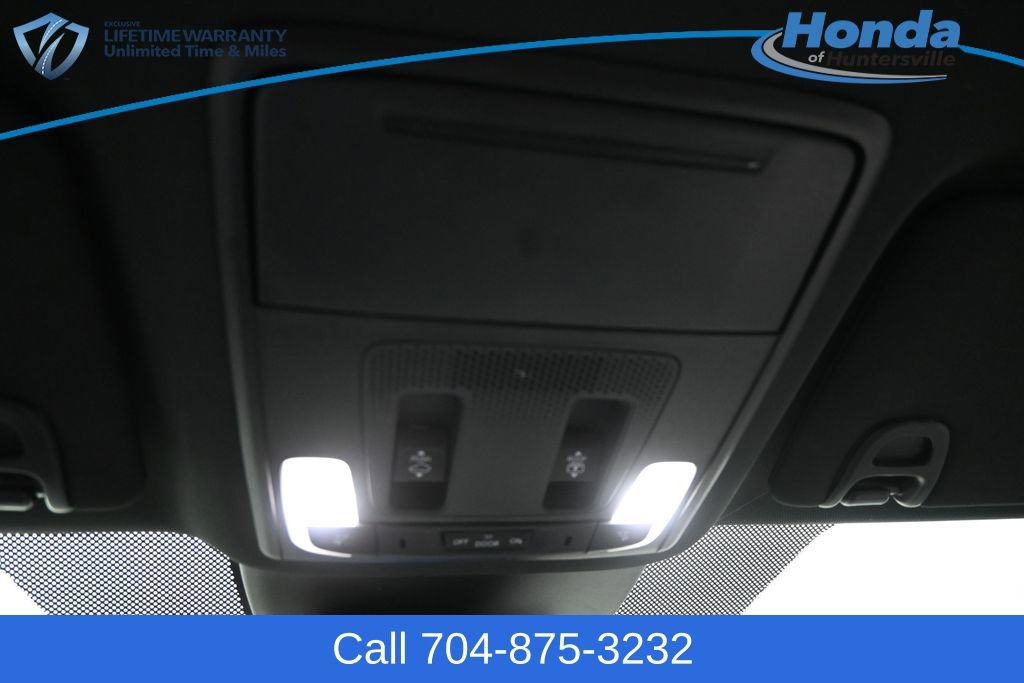 Used 2024 Honda Pilot TrailSport image 32