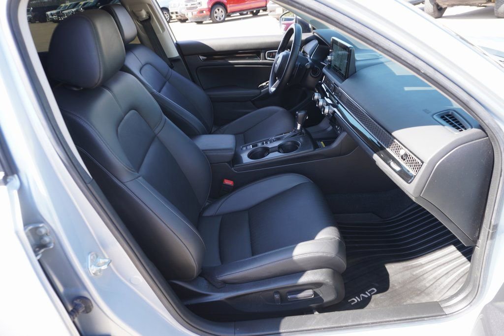 Used 2022 Honda Civic Touring image 24