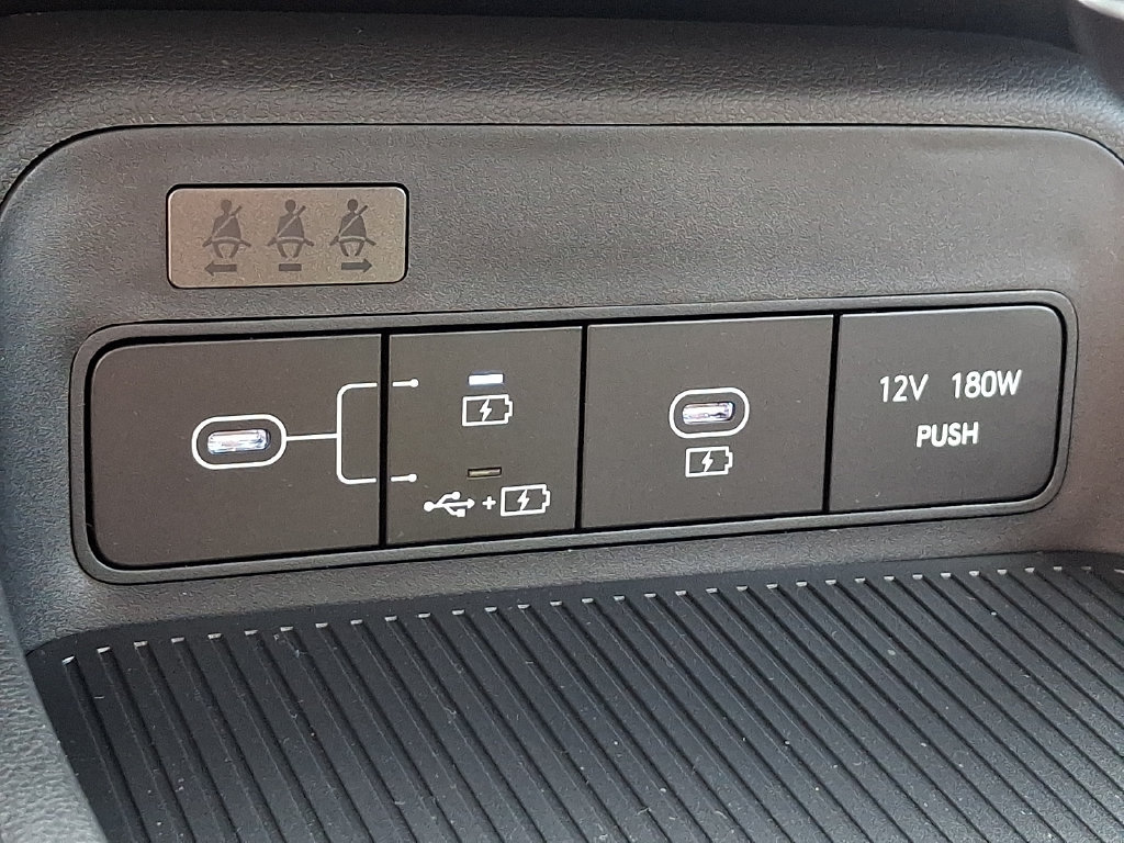 New 2027 Hyundai Kona SE AWD/4WD image 21