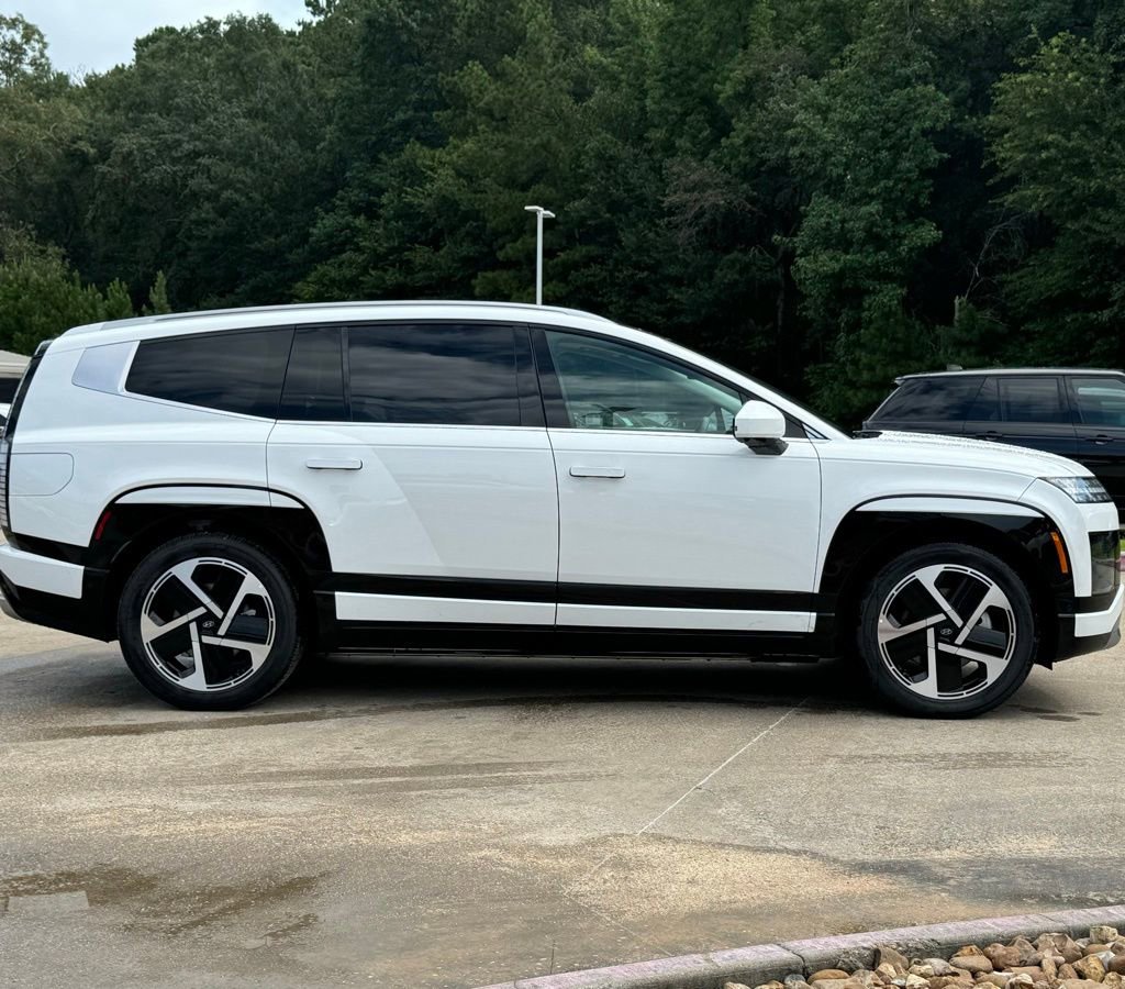 New 2026 Hyundai Ioniq 9 Limited image 12