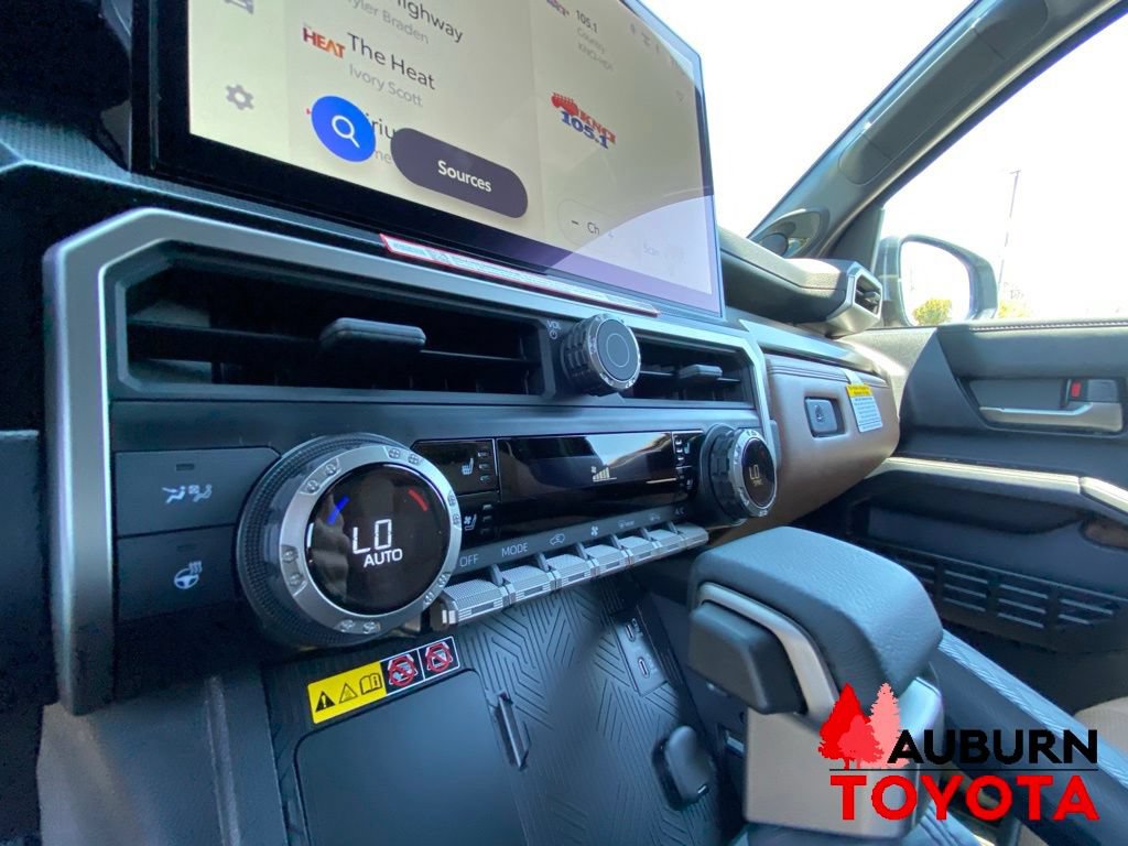 New 2026 Toyota 4Runner Limited AWD/4WD image 39