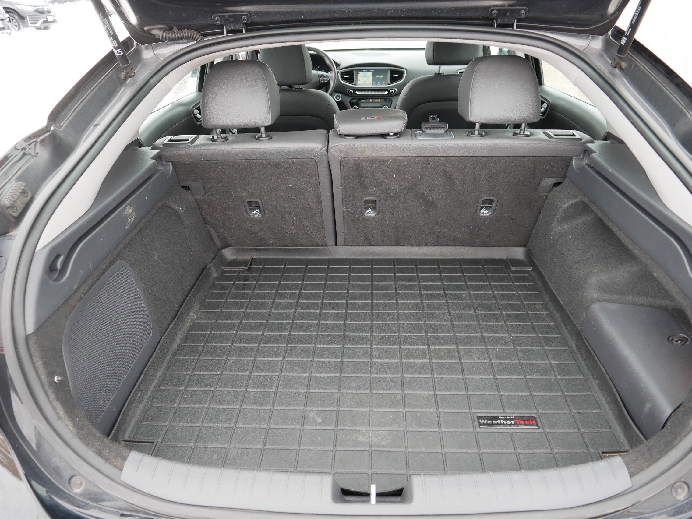 Used 2019 Hyundai Ioniq Limited w/ Ultimate Package 02 image 12