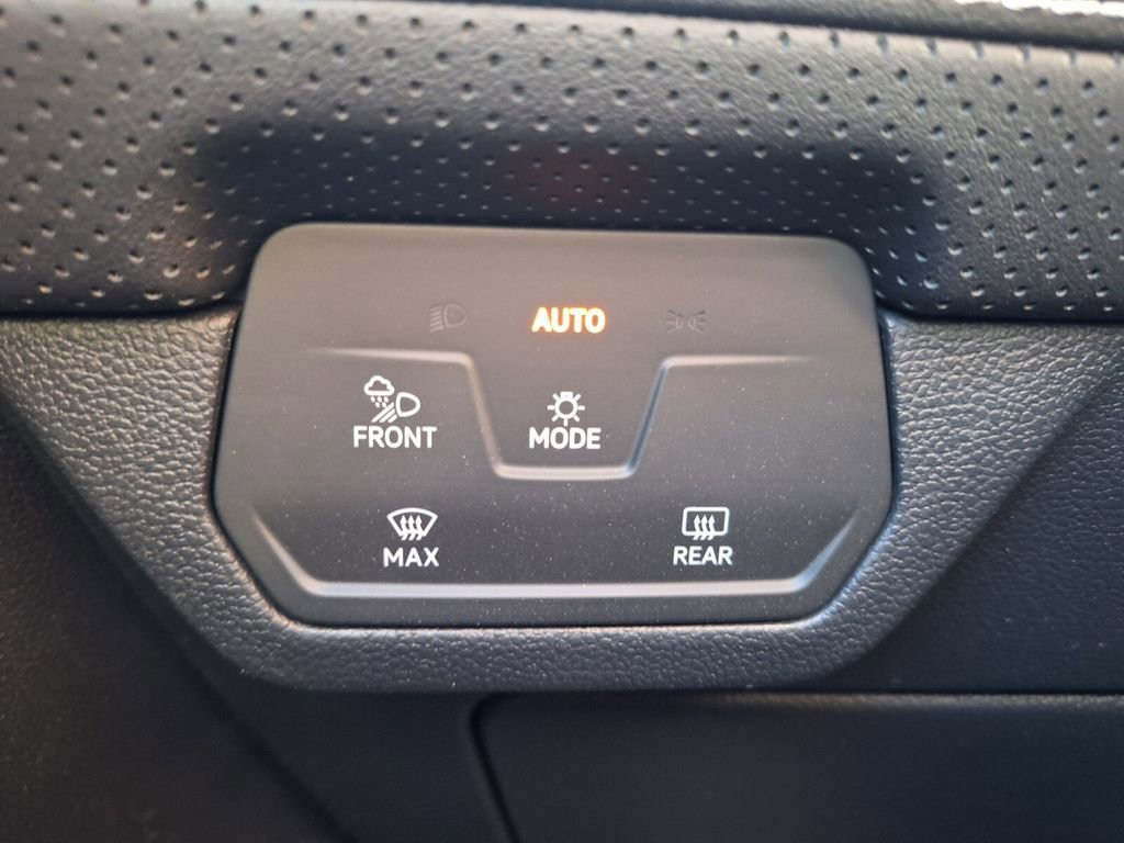 New 2026 Volkswagen Atlas SEL Premium R-Line image 12