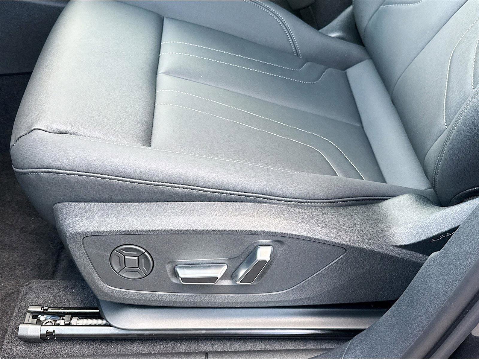 New 2026 Audi Q3 quattro 2.0T image 20