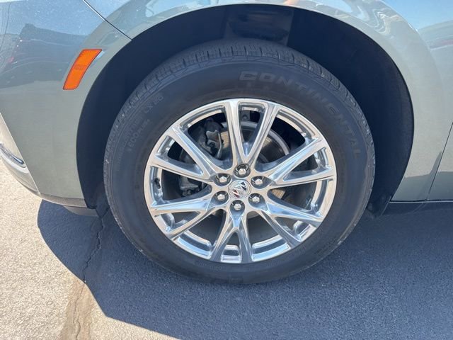 Used 2024 Buick Enclave Essence w/ Experience Buick Package FWD image 28