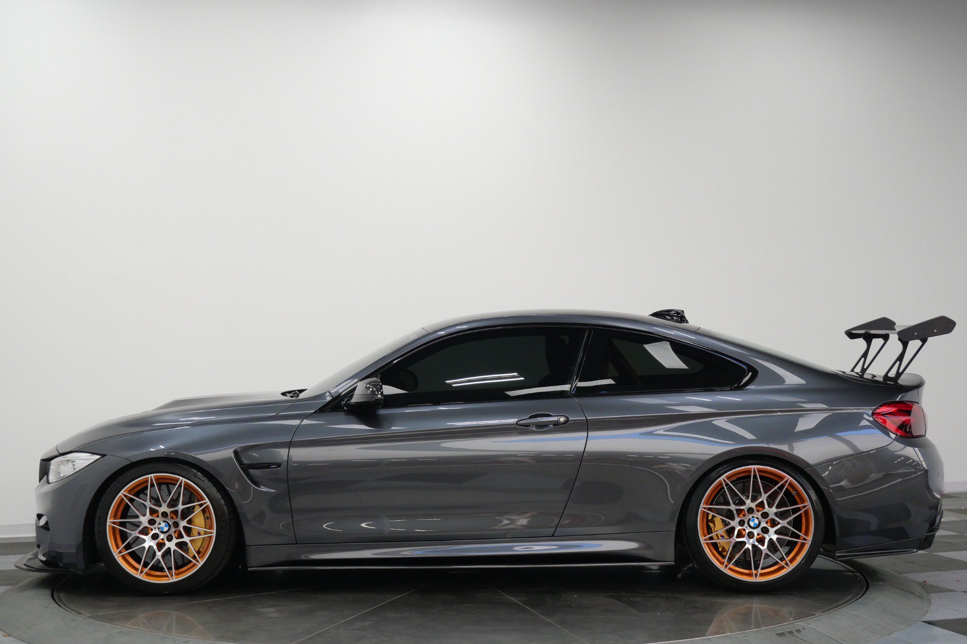 Used 2016 BMW M4 GTS RWD image 6