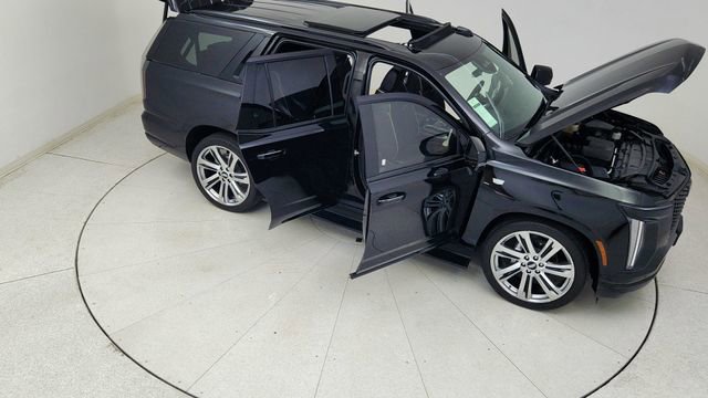 Used 2025 Cadillac Escalade Sport w/ Touring Package image 93
