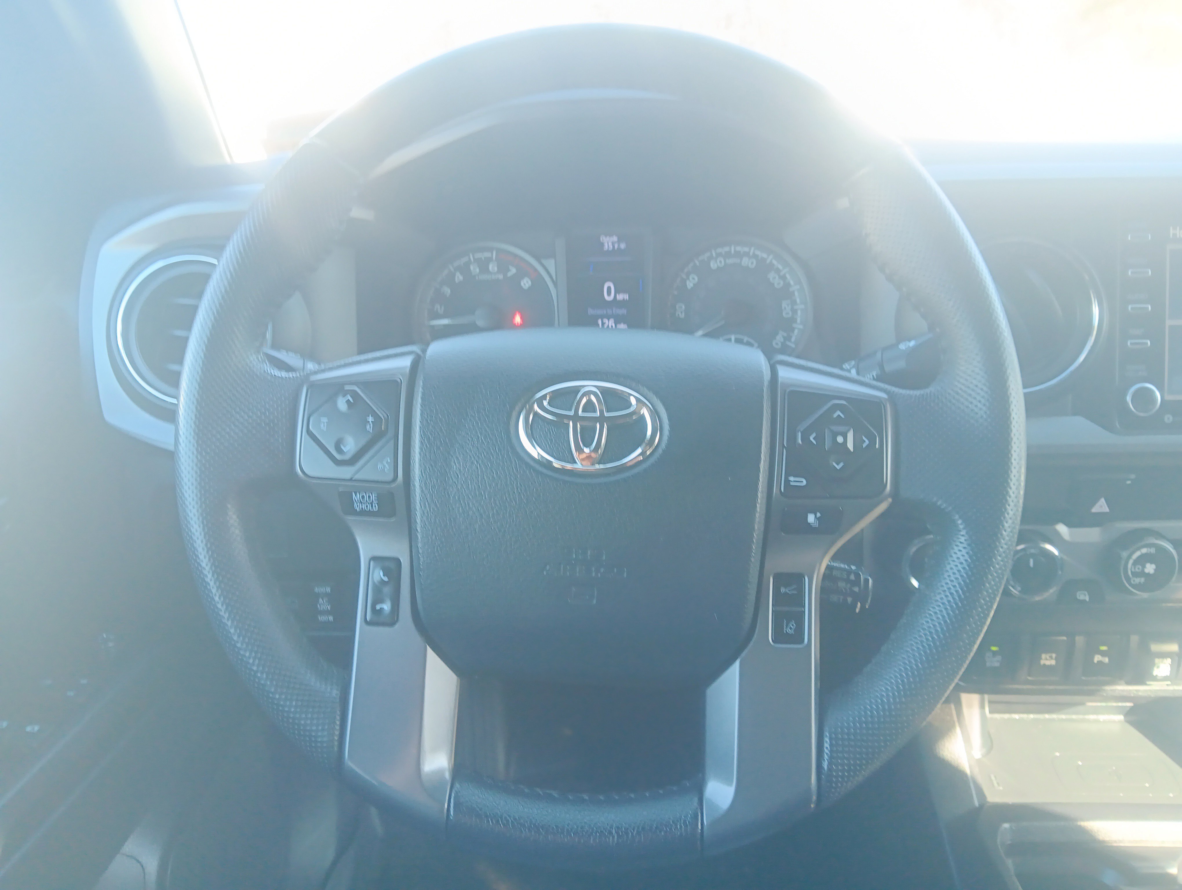 Used 2020 Toyota Tacoma TRD Off-Road w/ Technology Package image 21