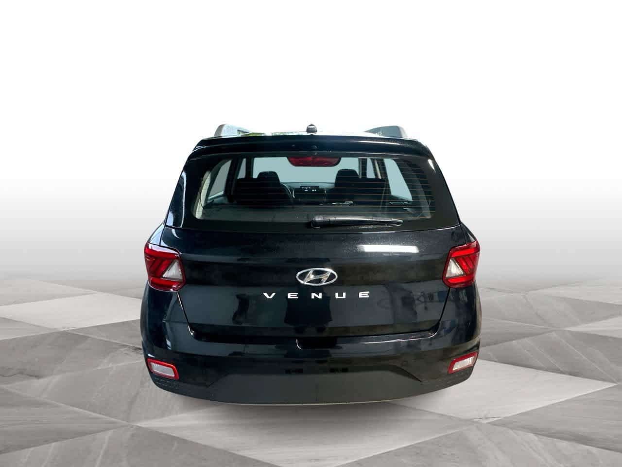New 2026 Hyundai Venue SEL FWD image 7