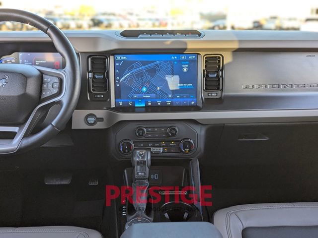 Used 2022 Ford Bronco Wildtrak image 19