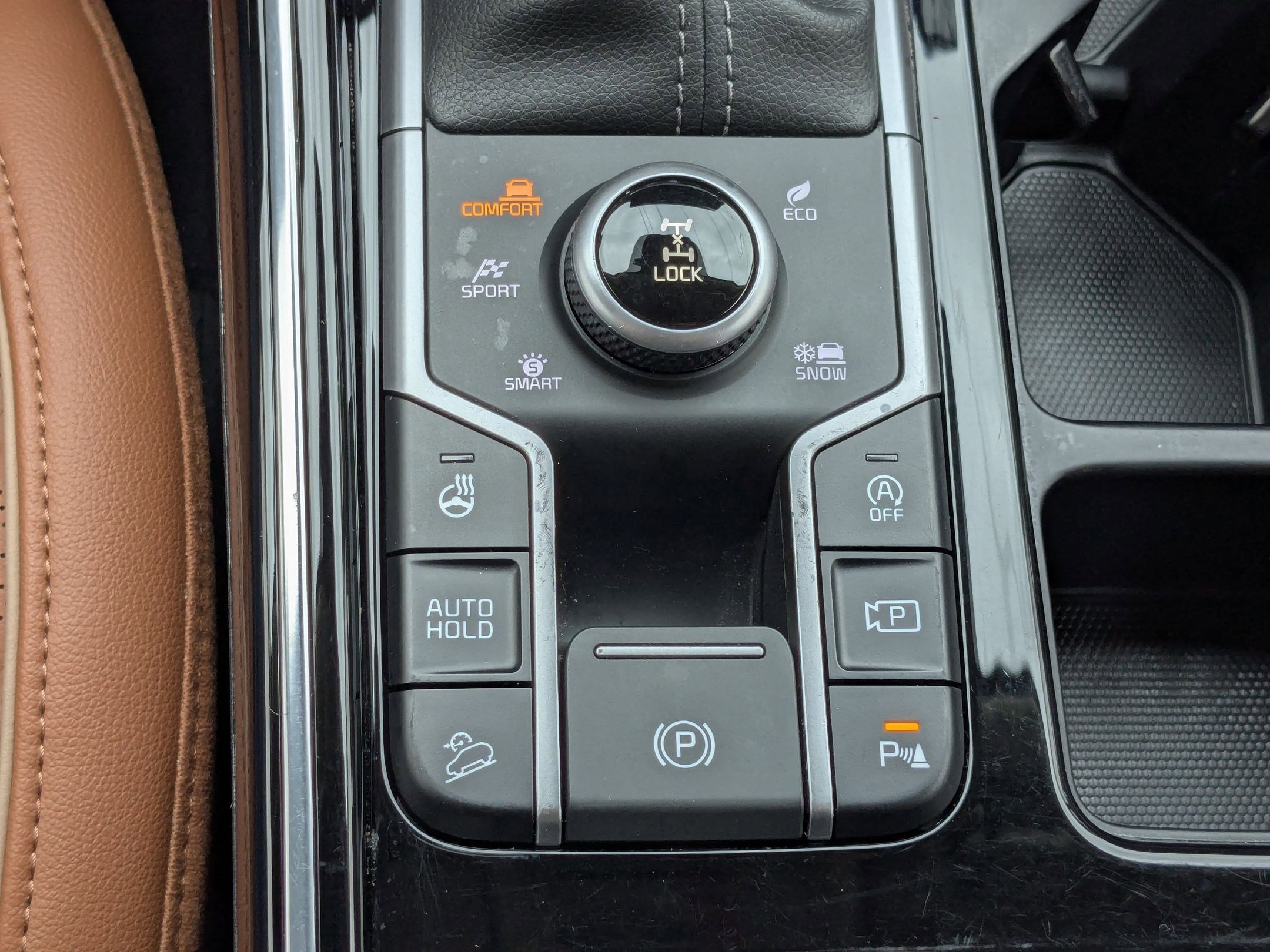 Certified 2023 Kia Sorento SX Prestige AWD/4WD image 23