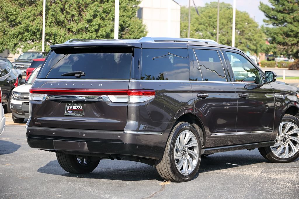 Used 2024 Lincoln Navigator Reserve AWD/4WD image 37