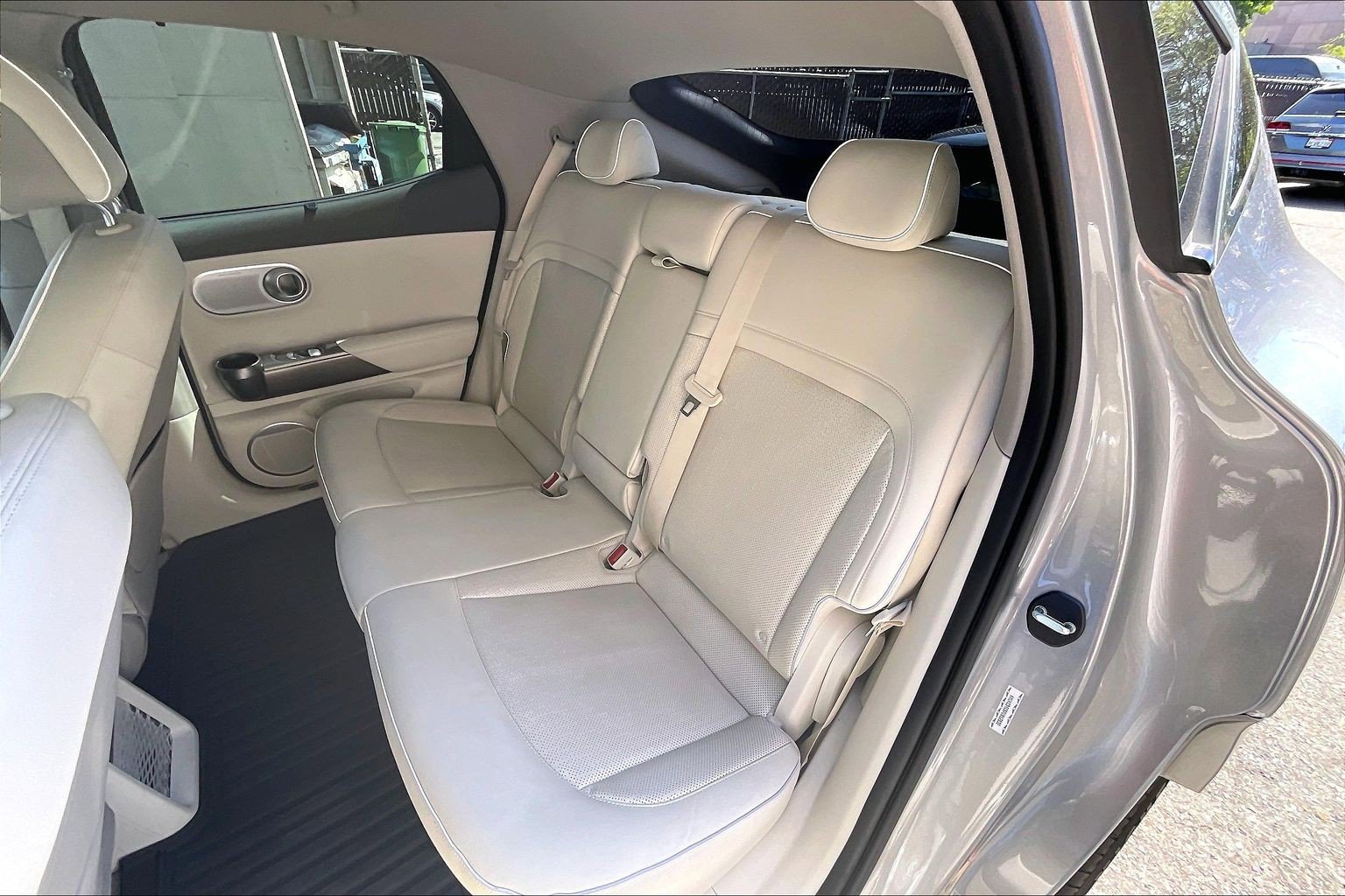 Used 2023 Genesis GV60 Advanced AWD/4WD image 25