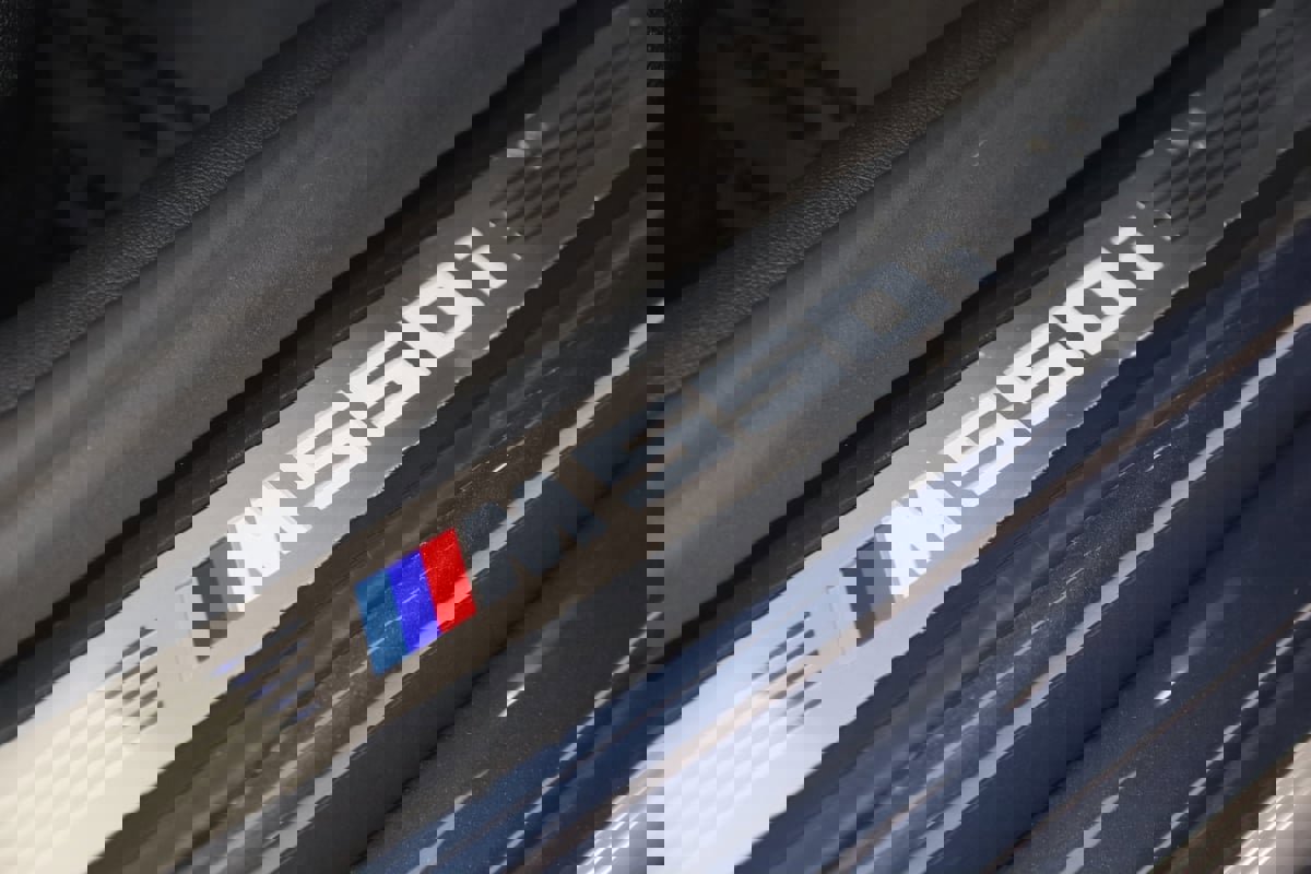 Used 2023 BMW M550i xDrive w/ Executive Package image 14