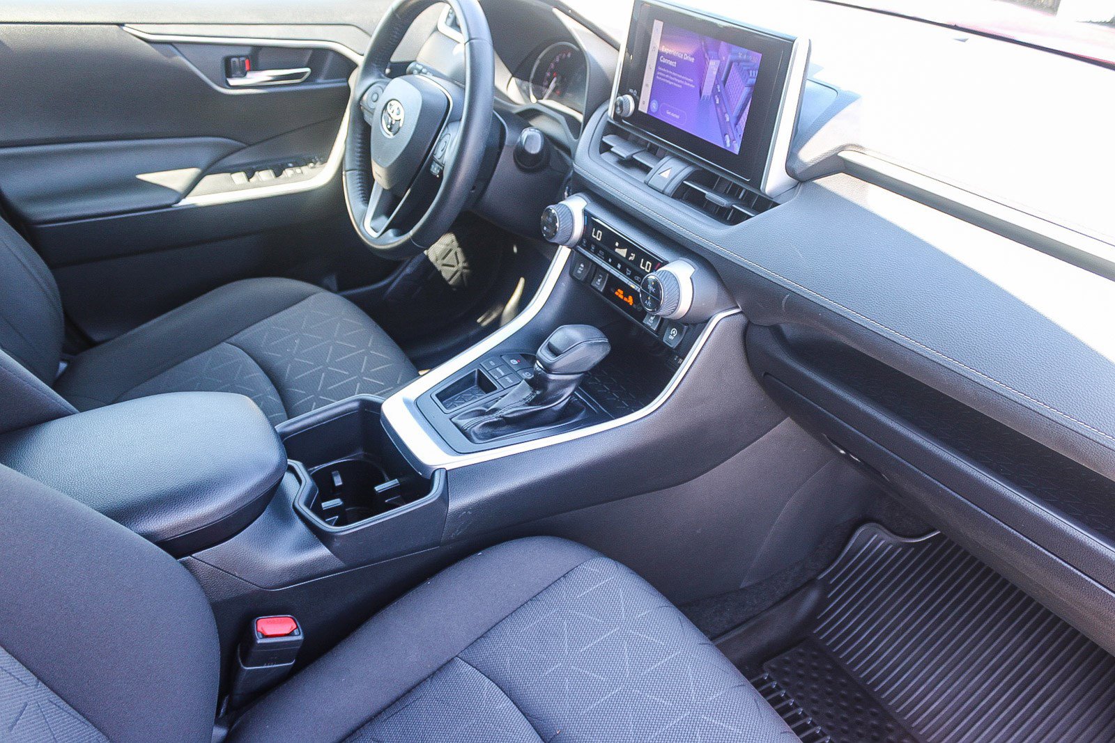 Certified 2023 Toyota RAV4 XLE w/ Convenience Package image 17