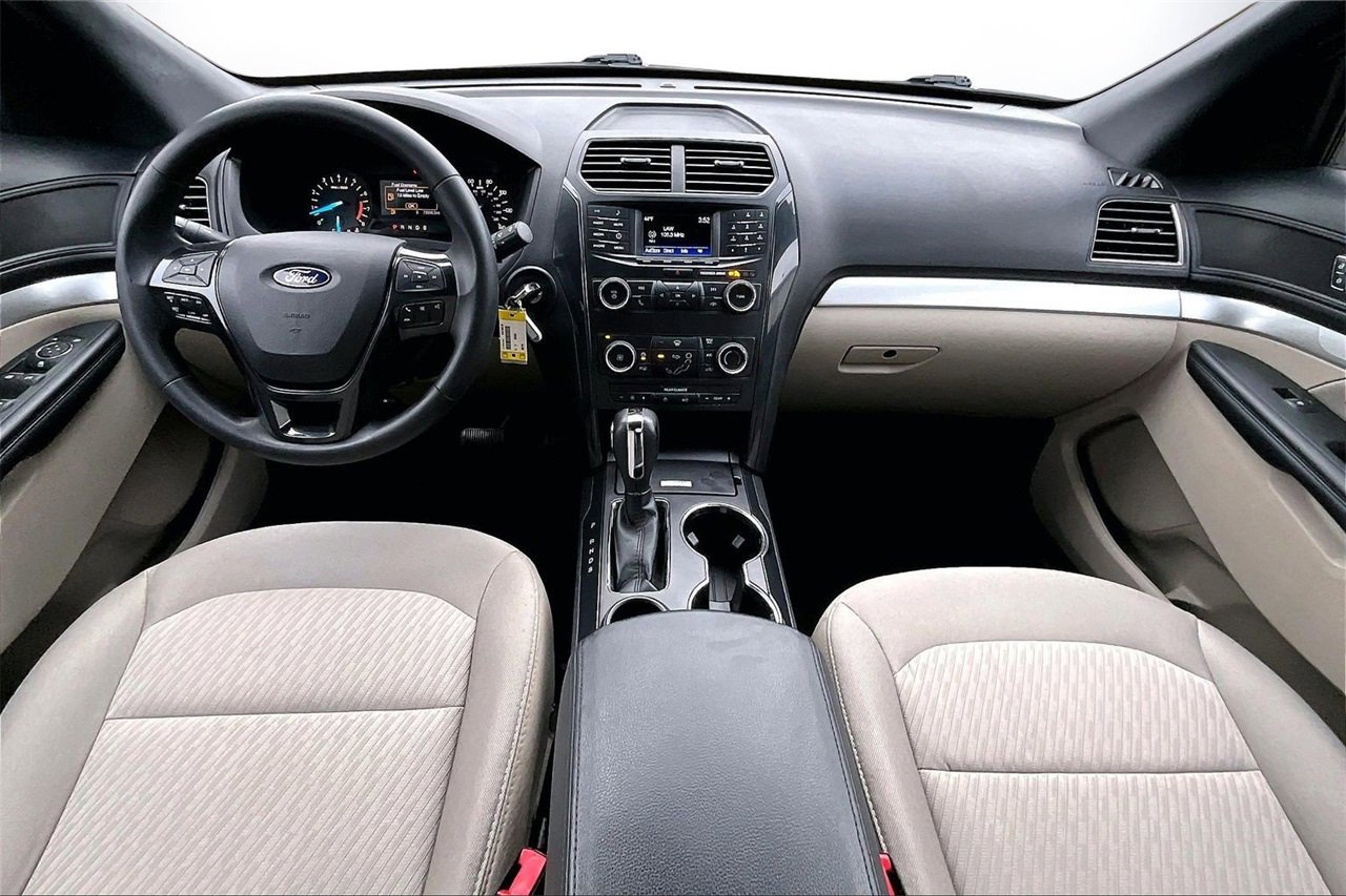 Used 2019 Ford Explorer FWD image 14