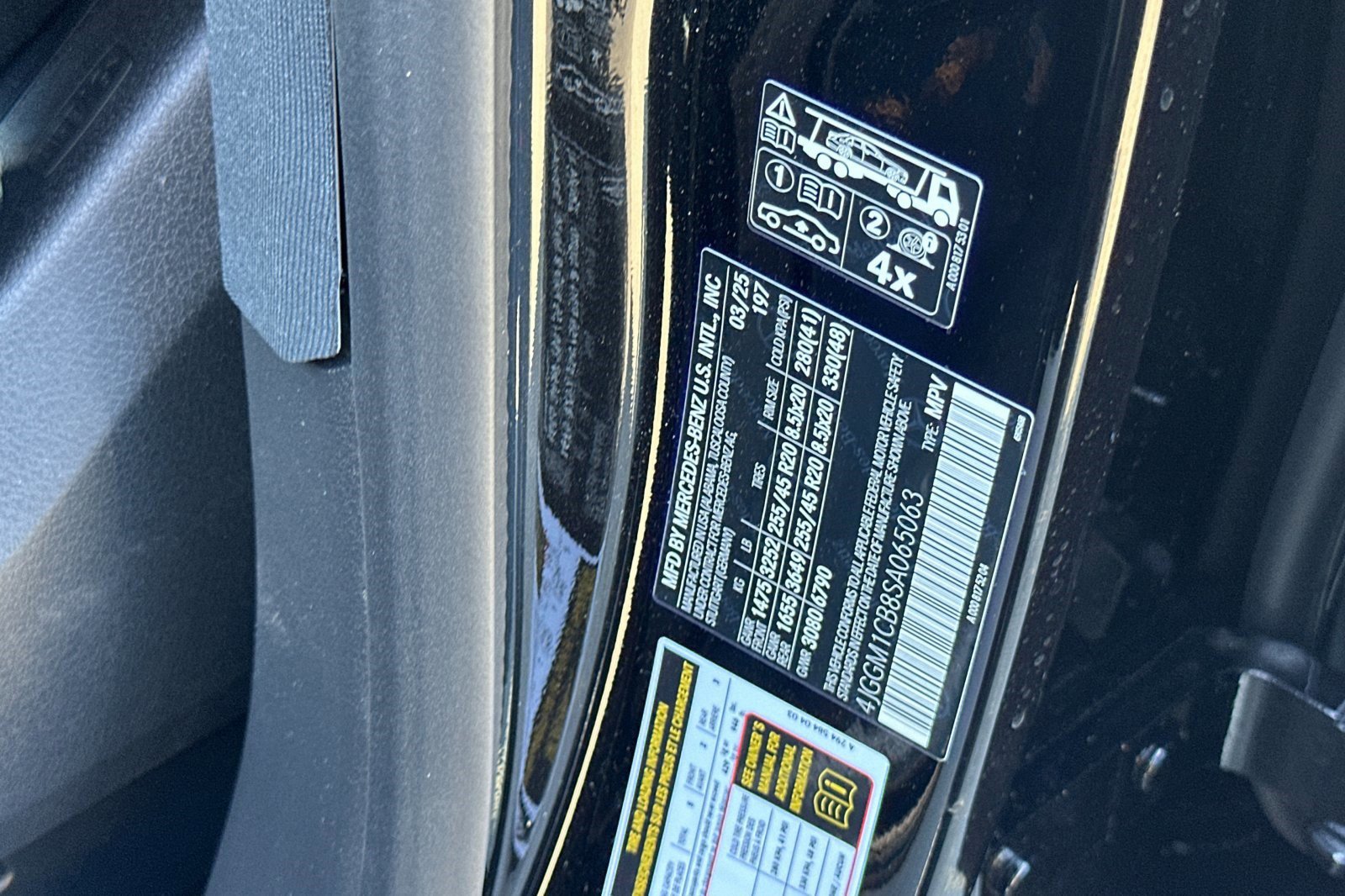 New 2025 Mercedes-Benz EQE 350+ 4MATIC SUV image 23