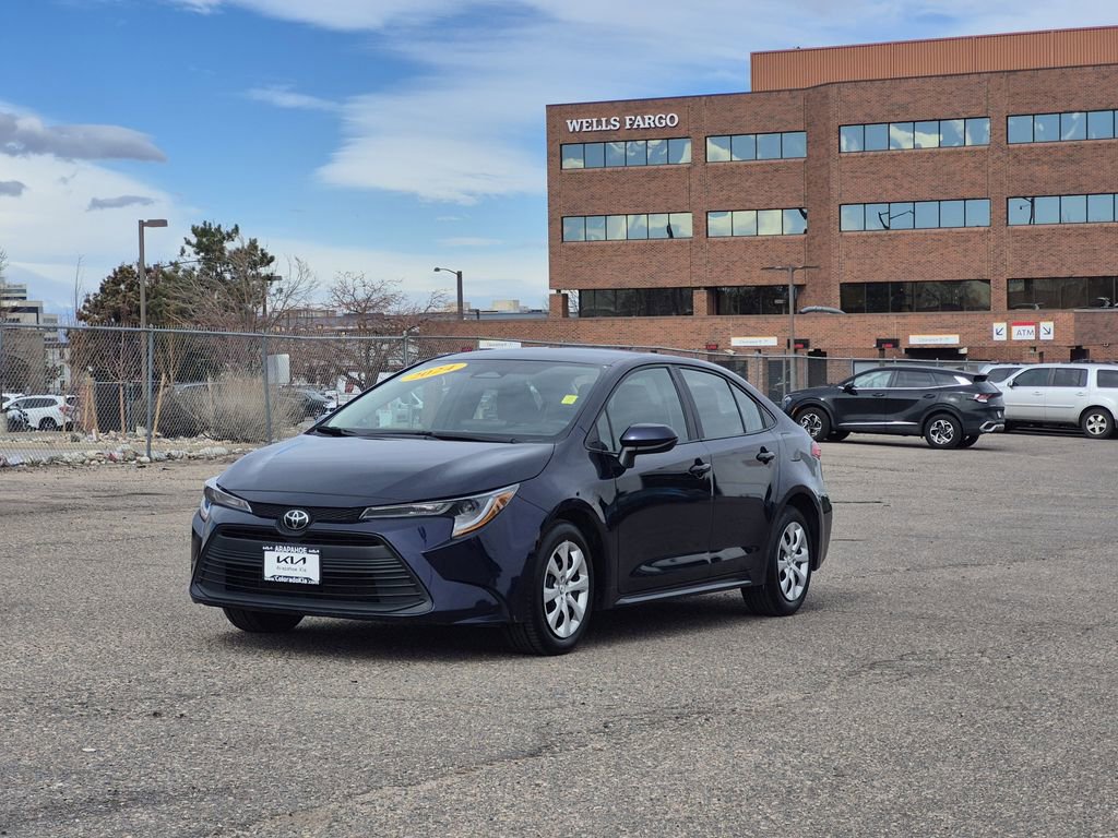 Used 2024 Toyota Corolla LE FWD image 4