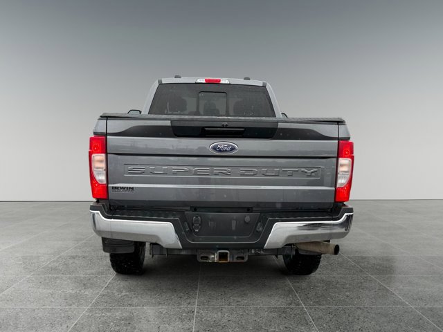 Used 2022 Ford F250 XL w/ STX Appearance Package image 4
