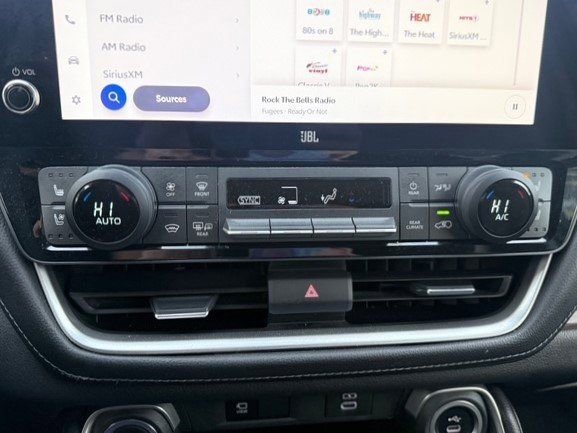 Used 2024 Toyota Grand Highlander Limited image 26