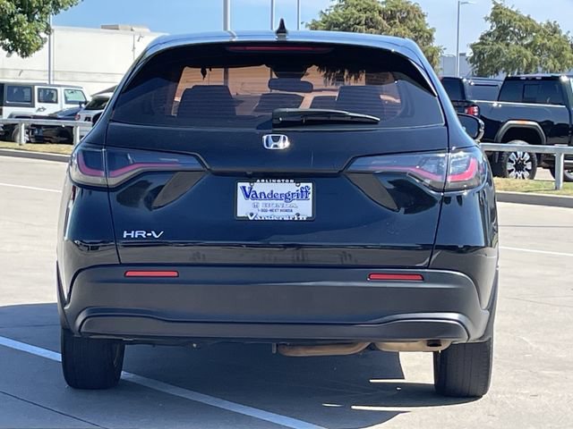 Certified 2025 Honda HR-V LX image 5