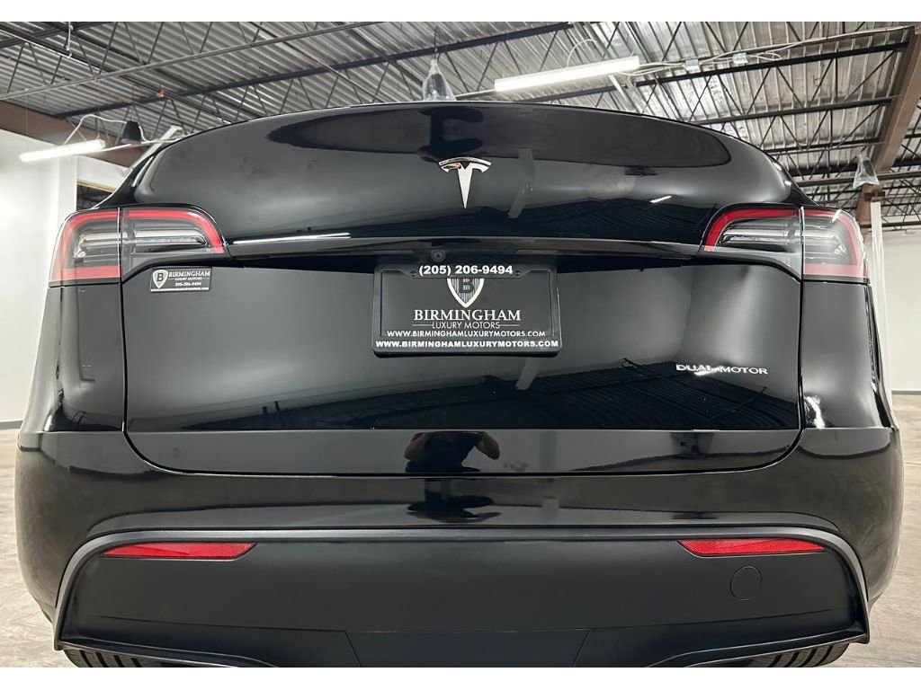Used 2023 Tesla Model Y Long Range image 14