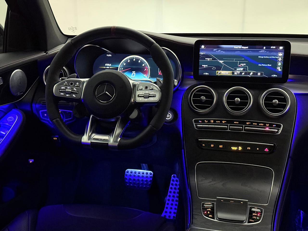 Used 2021 Mercedes-Benz GLC 43 AMG 4MATIC image 31