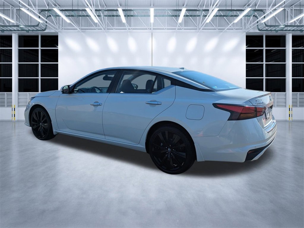 Used 2021 Nissan Altima 2.5 Platinum image 5