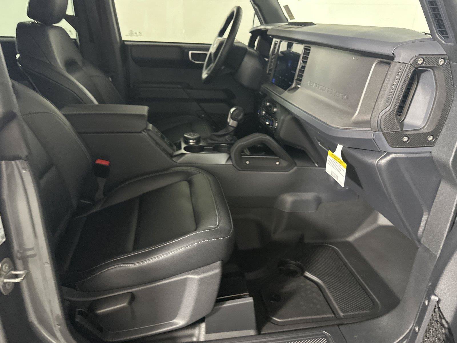 New 2025 Ford Bronco Badlands AWD/4WD image 17