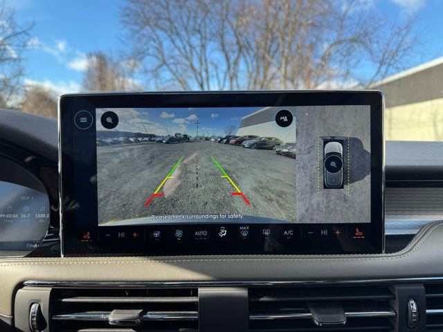 Used 2023 Lincoln Corsair AWD w/ Equipment Group 101A image 22