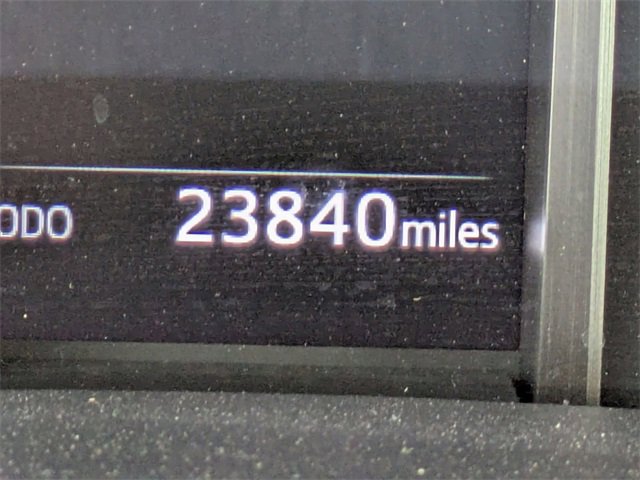 Used 2024 Toyota 4Runner Limited image 32