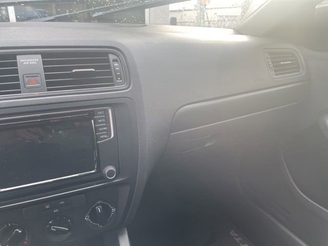 Used 2016 Volkswagen Jetta S FWD image 15