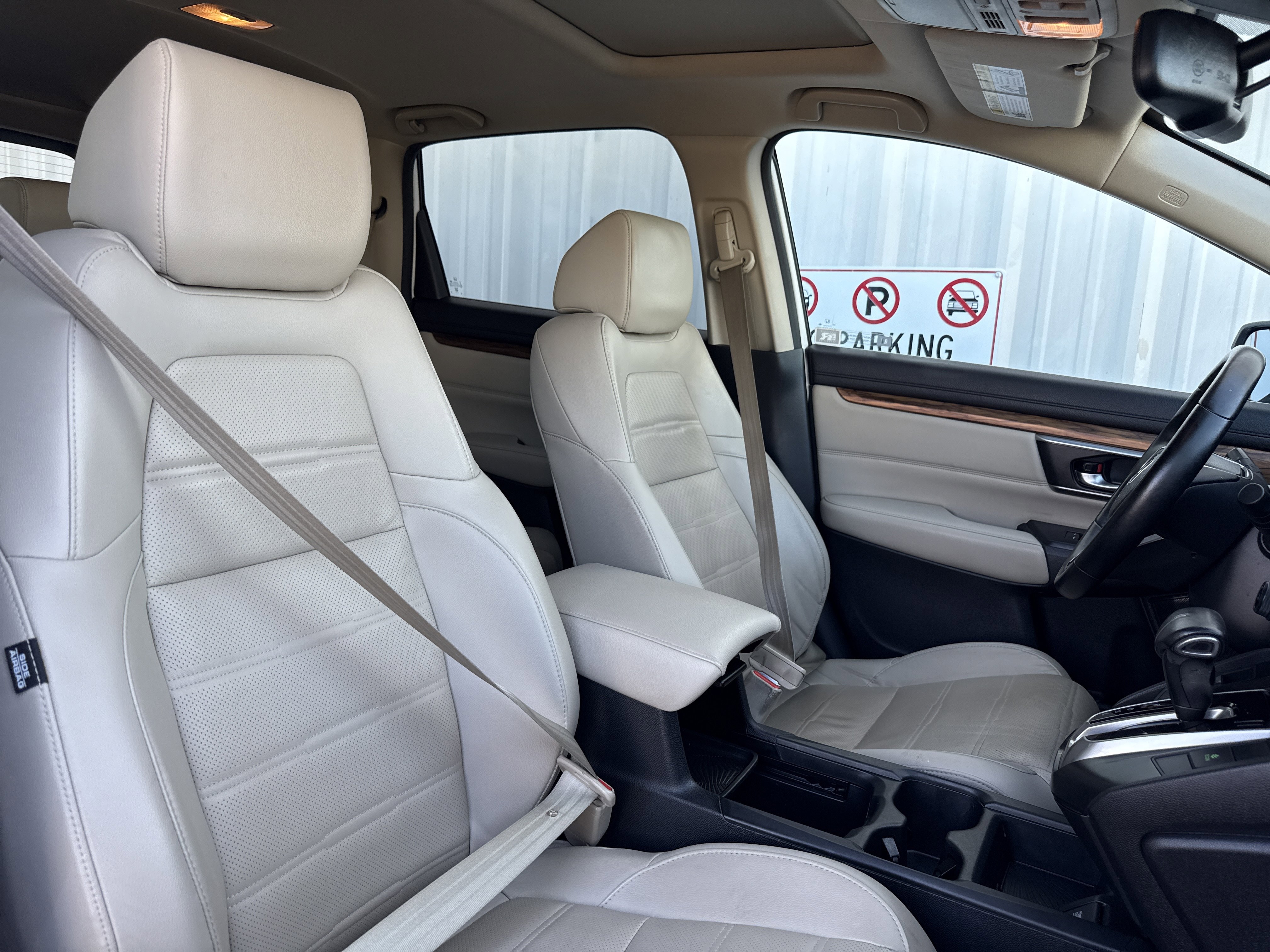 Used 2018 Honda CR-V Touring image 41