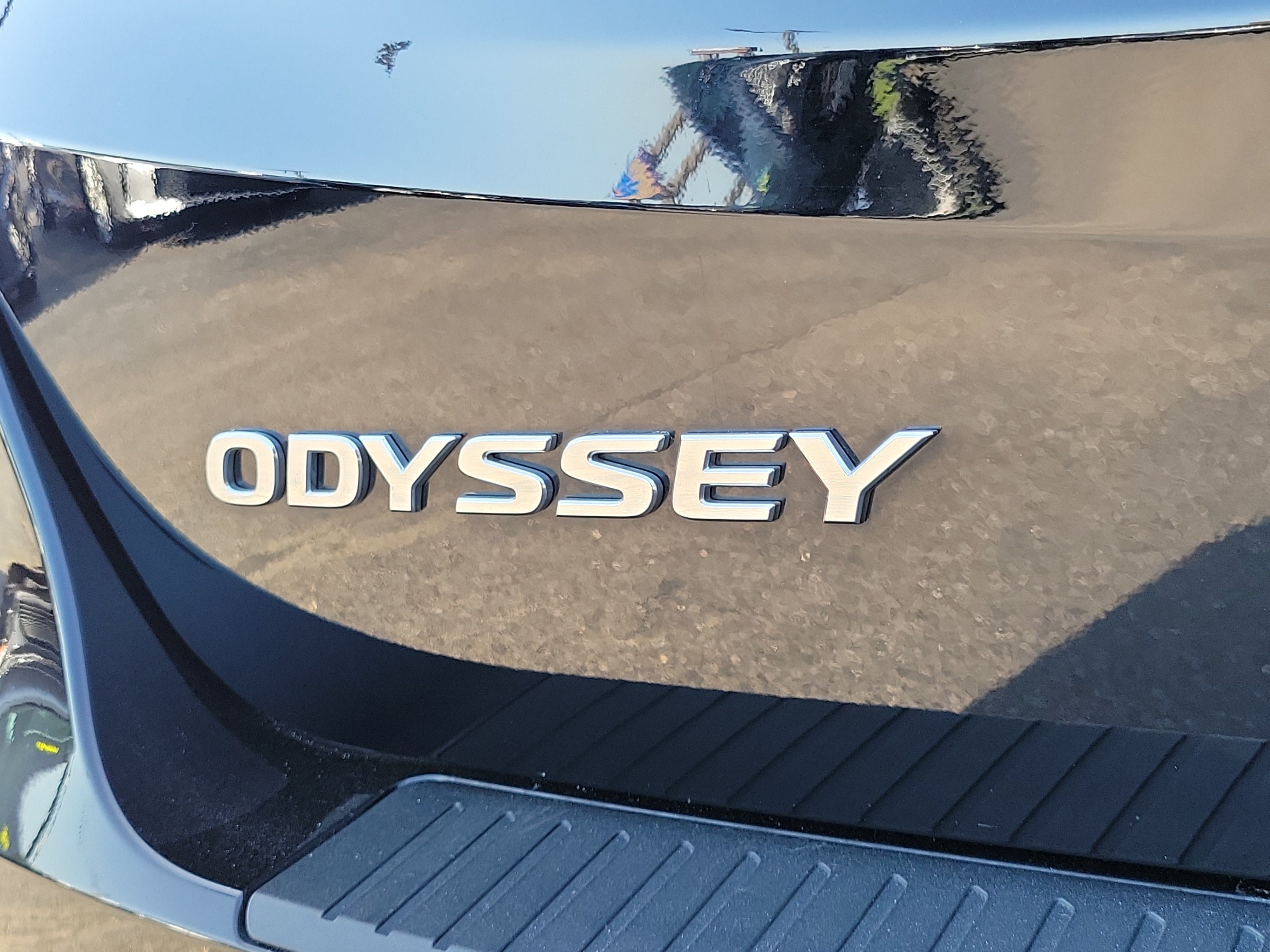 Used 2024 Honda Odyssey Sport image 6