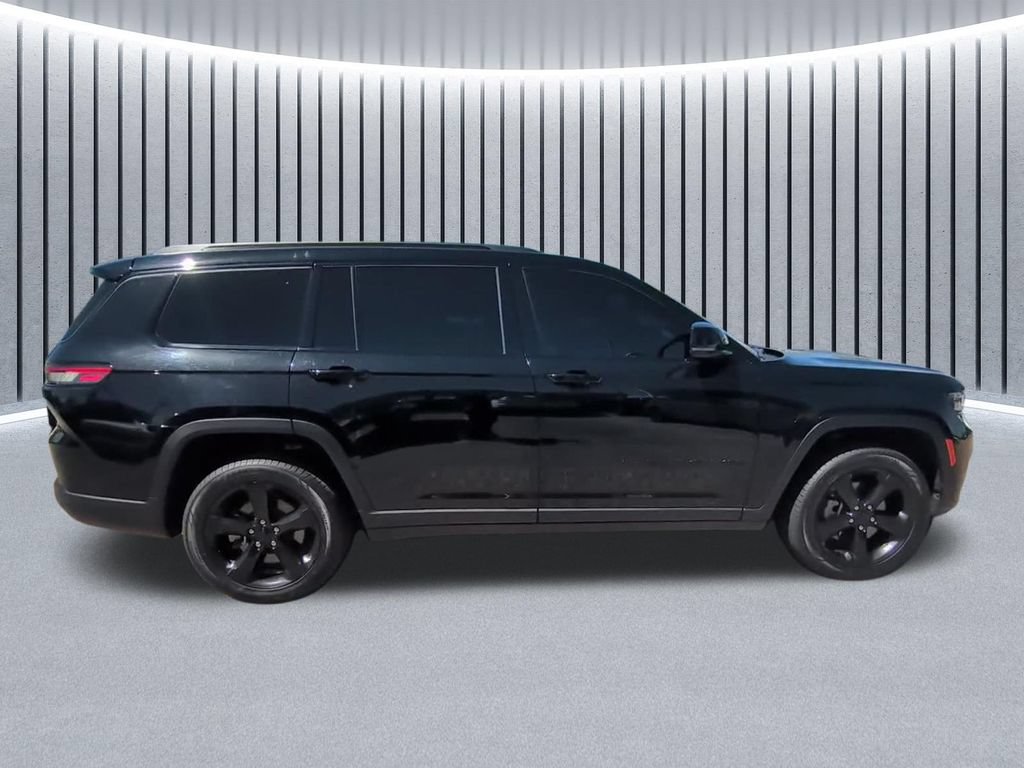 Used 2023 Jeep Grand Cherokee L Laredo AWD/4WD image 20
