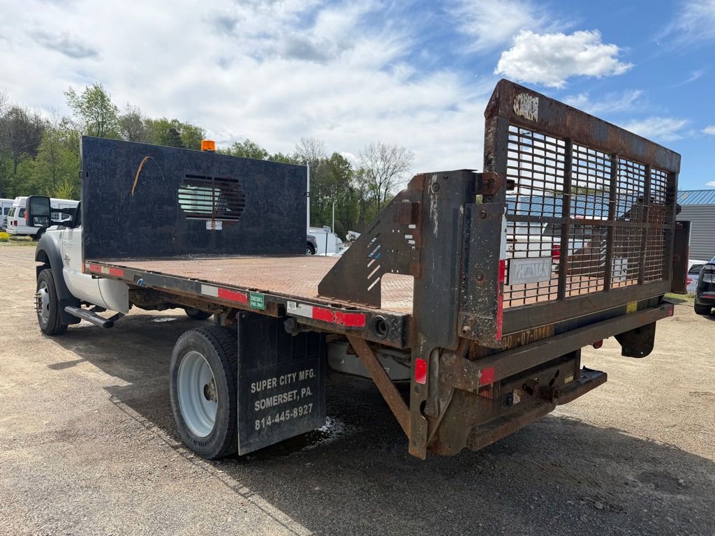 Used 2016 Ford F550 4x4 Regular Cab Super Duty image 3