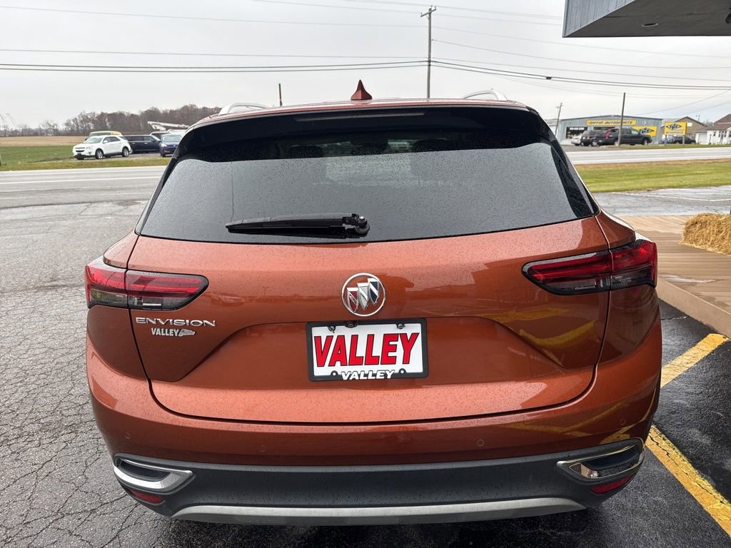 Used 2022 Buick Envision Essence w/ Safety Package image 16