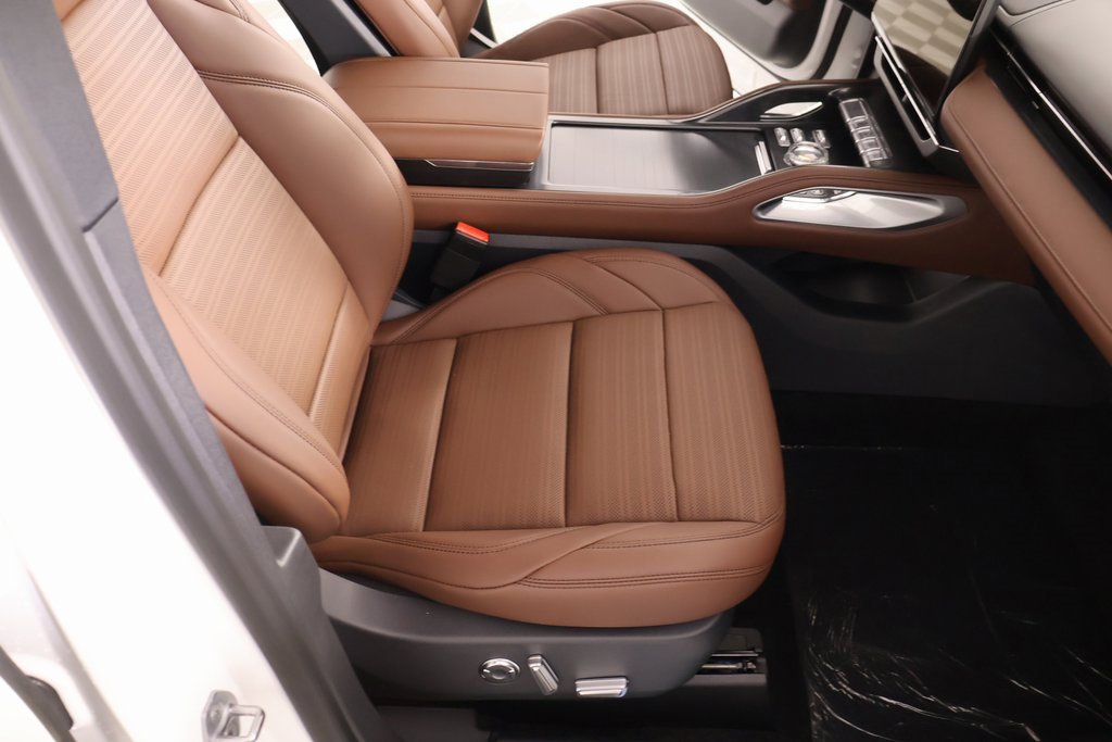 New 2026 Lincoln Nautilus Reserve image 13