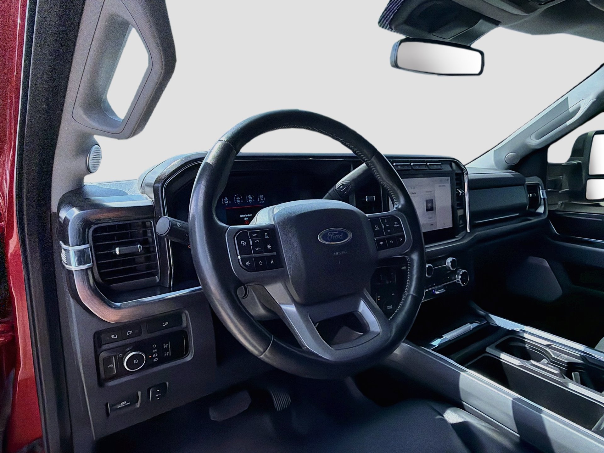 Used 2024 Ford F350 Lariat w/ Lariat Ultimate Package AWD/4WD image 13