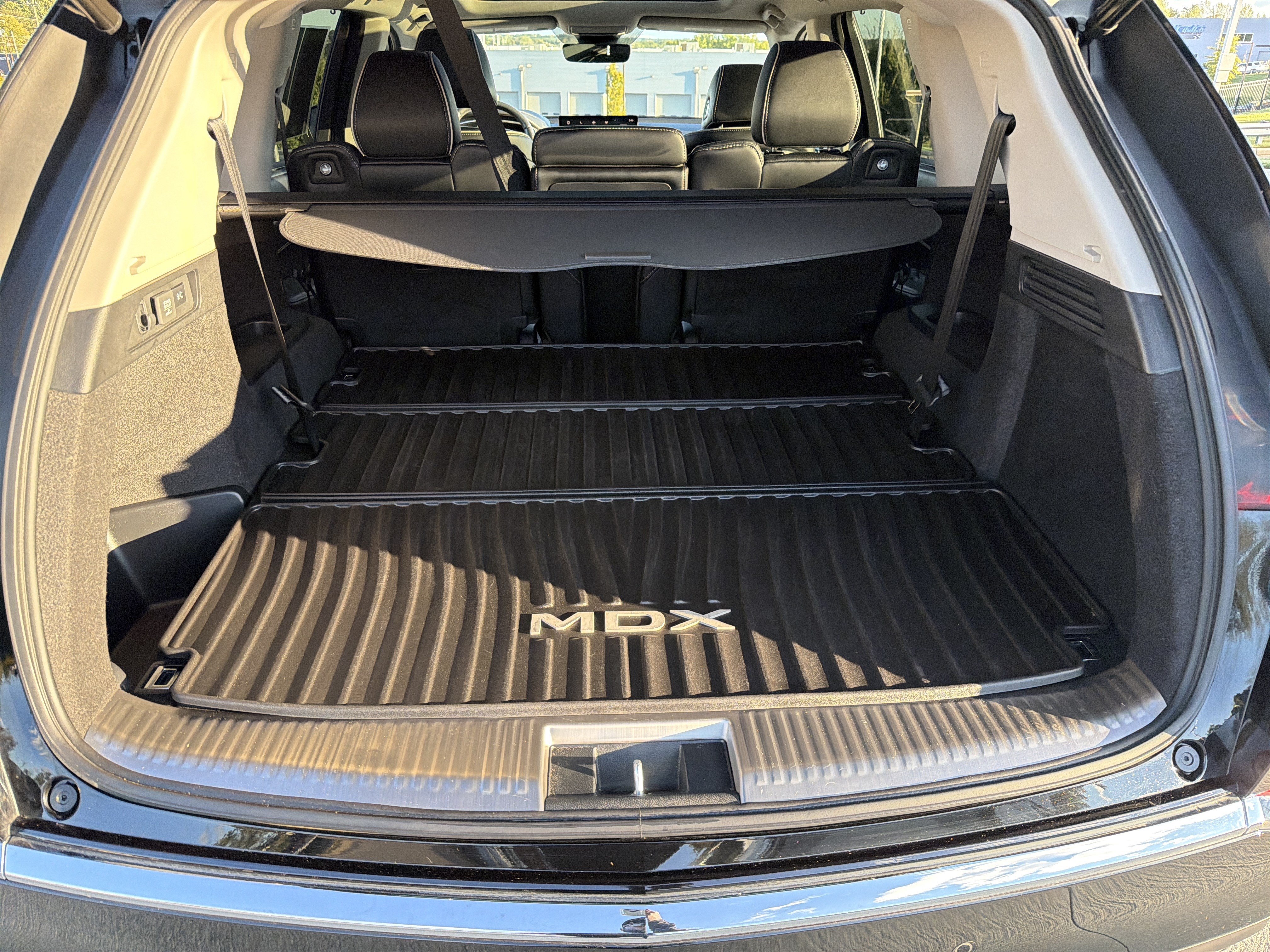 Certified 2024 Acura MDX w/ Advance Package AWD/4WD image 14