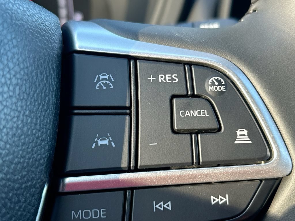 Certified 2026 Toyota Grand Highlander FWD image 18