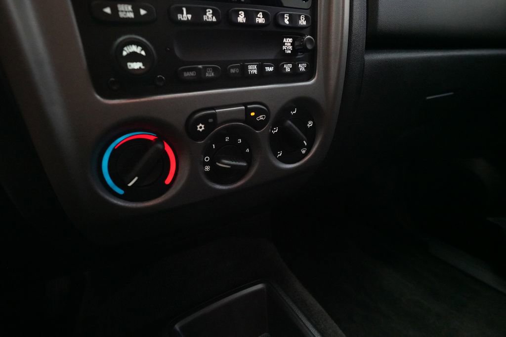 Used 2012 GMC Canyon SLE AWD/4WD image 17