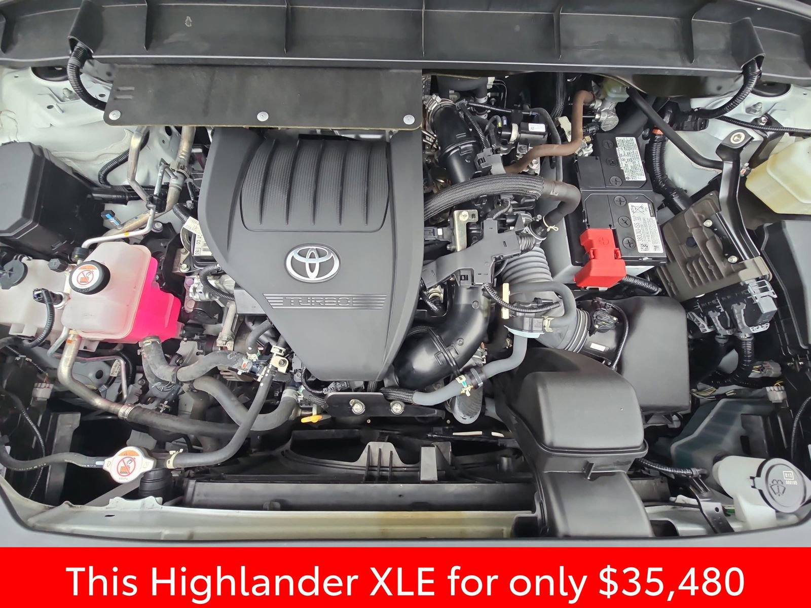 Used 2023 Toyota Highlander XLE image 40