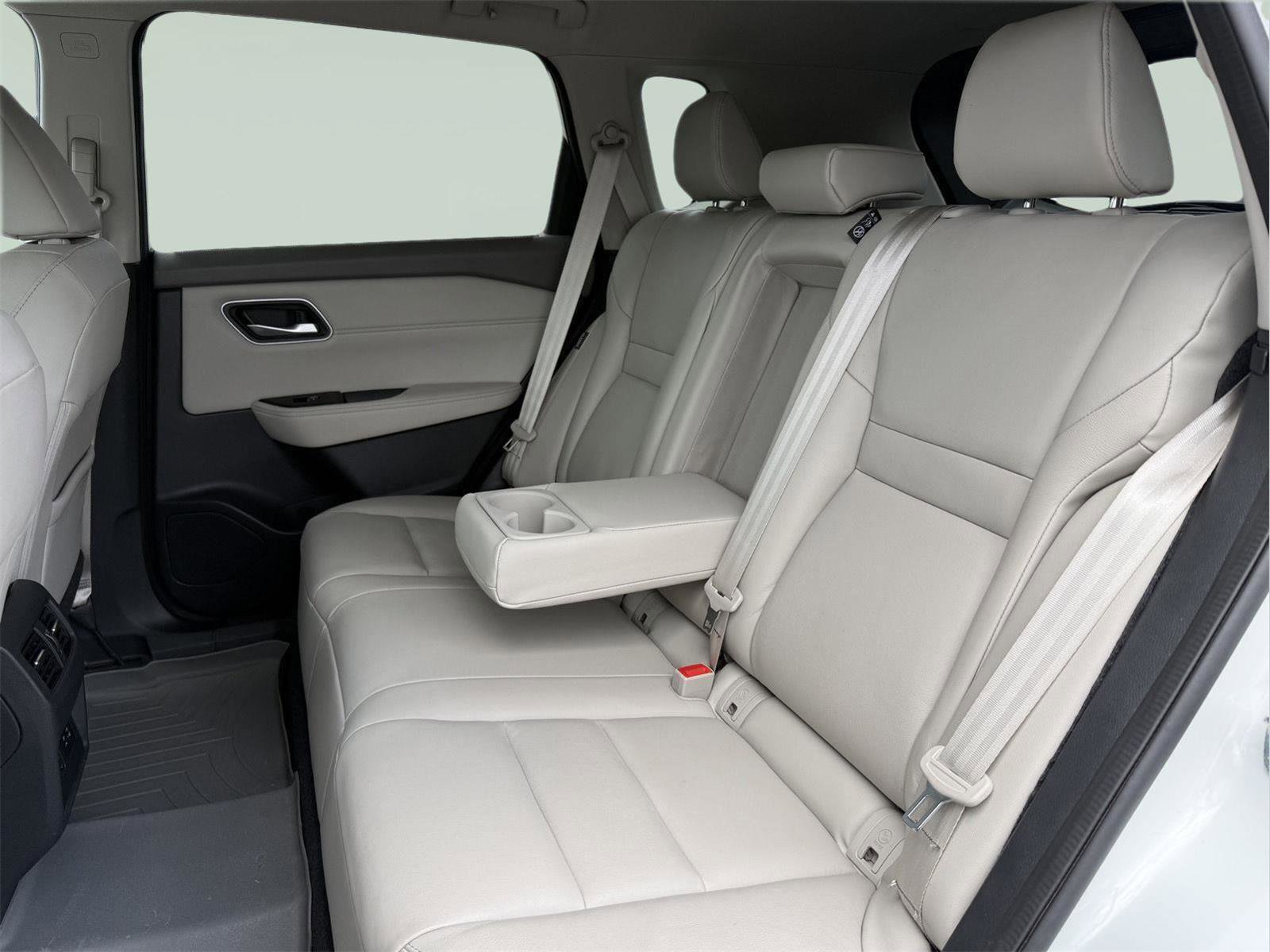 Used 2021 Nissan Rogue SL w/ Premium Package AWD/4WD image 24