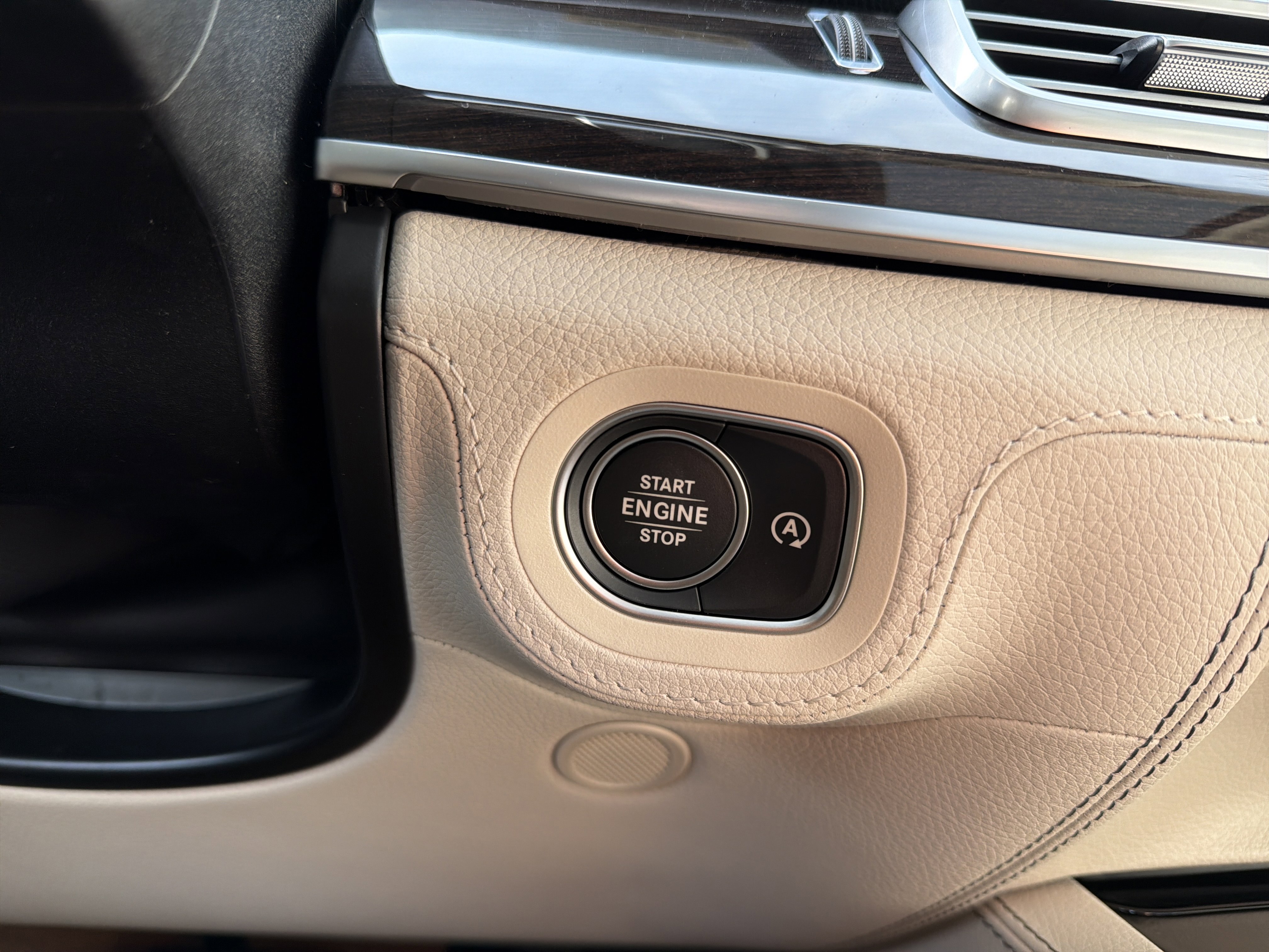 New 2026 Mercedes-Benz GLE 350 4MATIC image 19