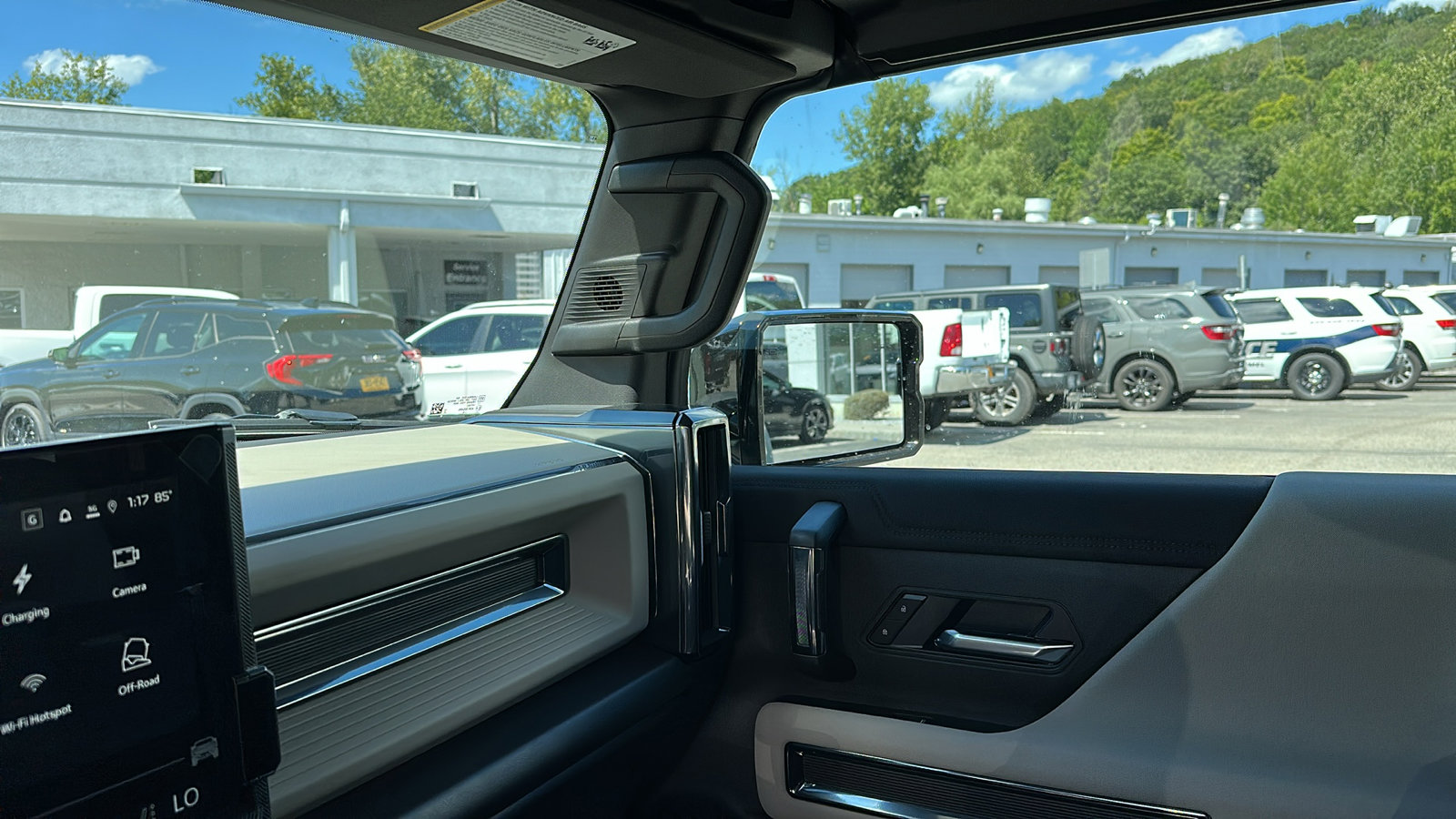 New 2026 GMC Hummer EV SUV image 18