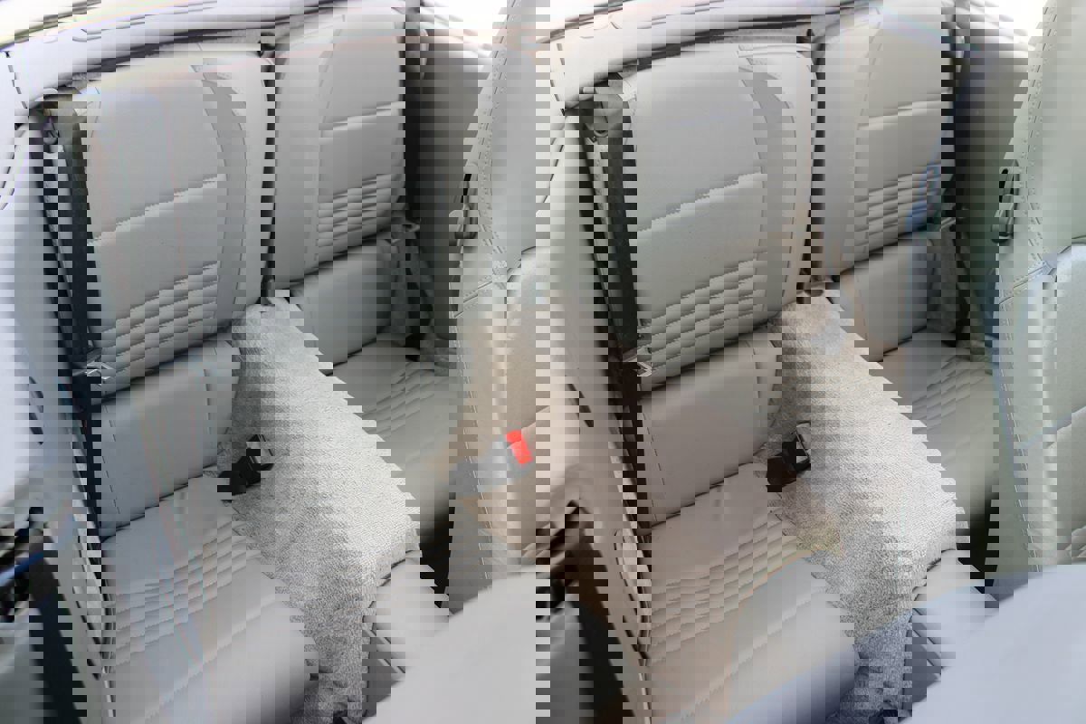 Used 2003 Porsche 911 Cabriolet image 29