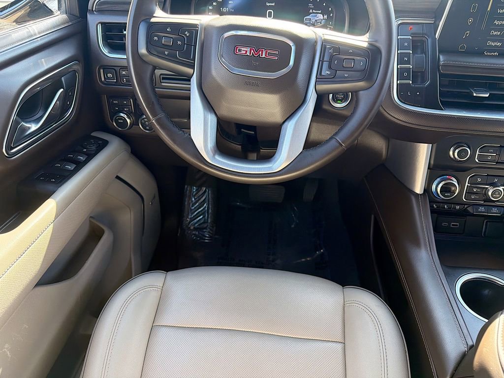 Used 2024 GMC Yukon SLT image 17