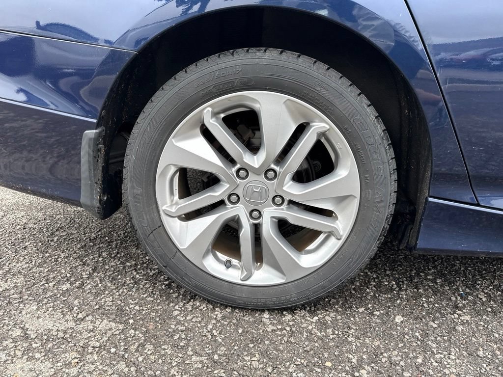 Used 2019 Honda Accord LX image 5